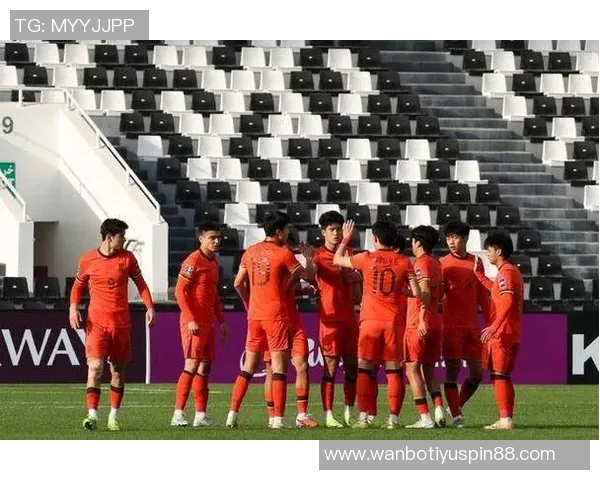 中国队与泰国队战平历史性晋级U23亚洲杯淘汰赛阶段的精彩瞬间 中国队与泰国队战平历史性晋级U23亚洲杯淘汰赛阶段的精彩瞬间